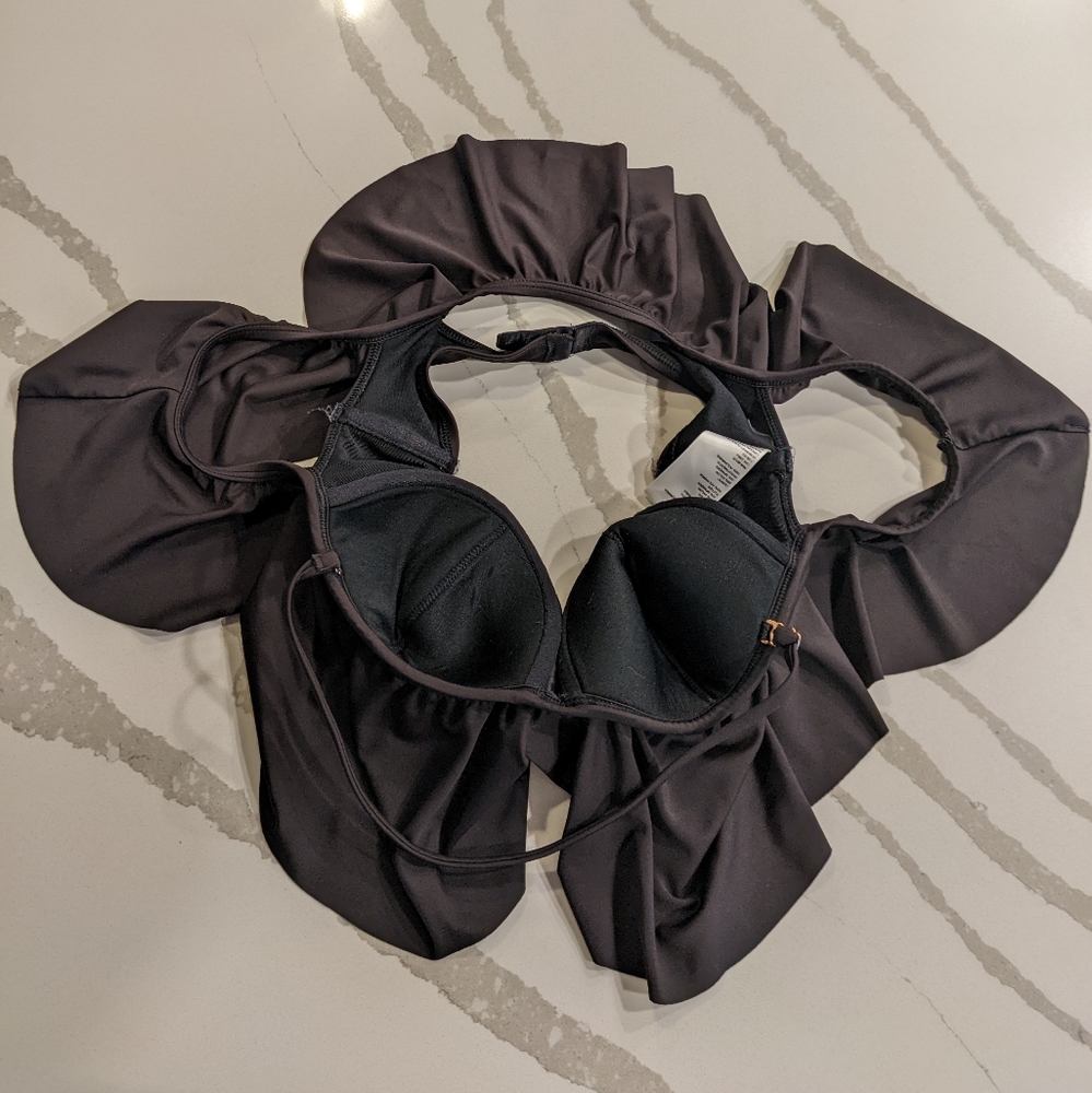 UO Bardot Ruffled Bathing Suit Top - Picture 3 of 5